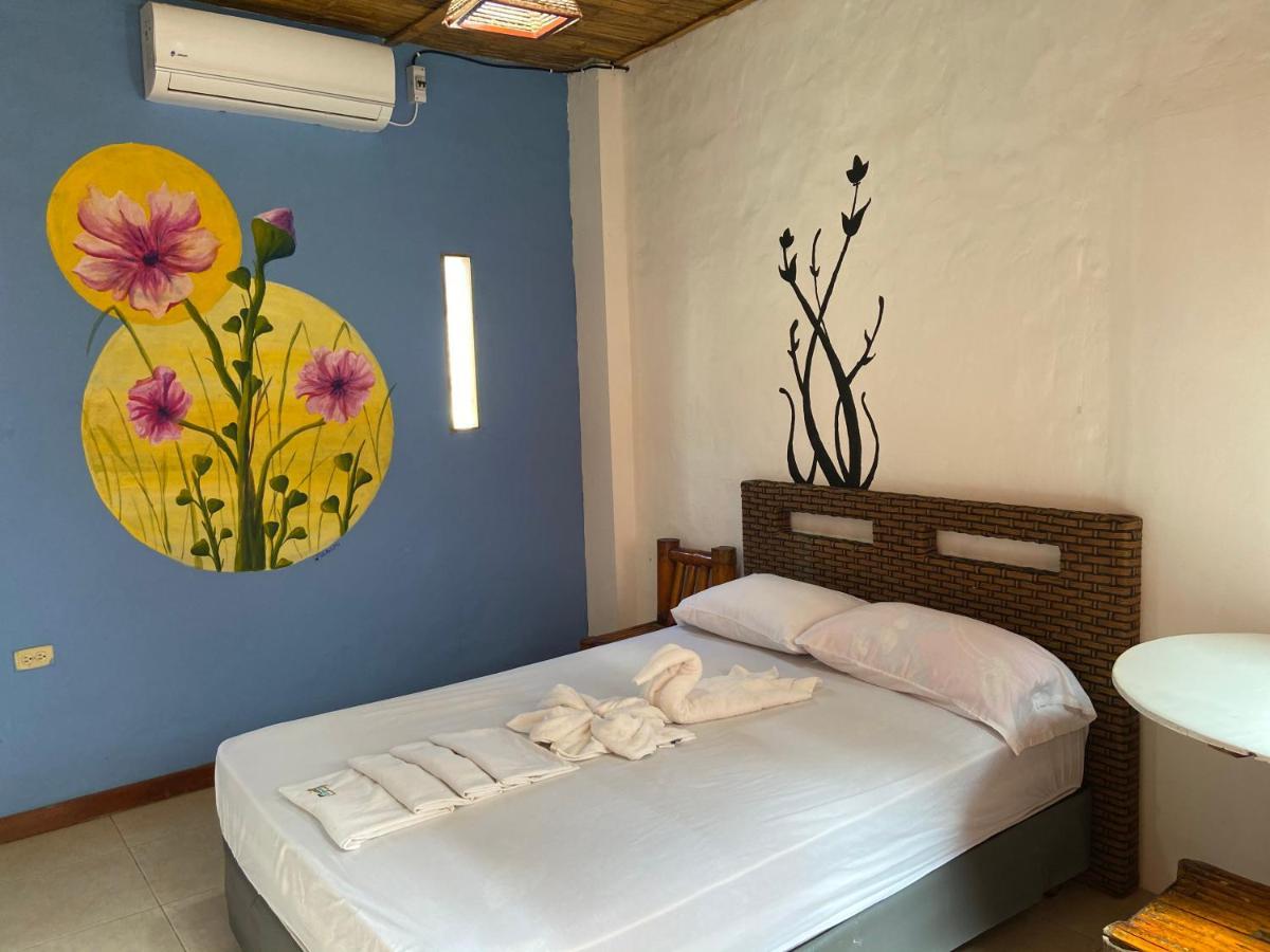 Hotel Karukera Montañita Dış mekan fotoğraf